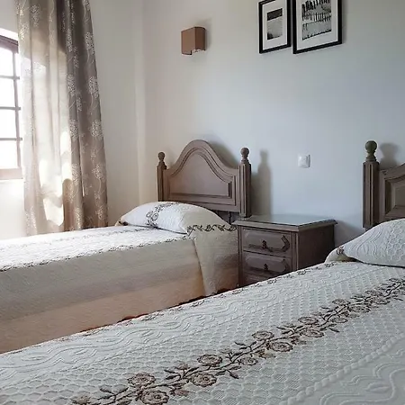 Casa Praia Mar, - Beachfront Jacaranda Lägenhet