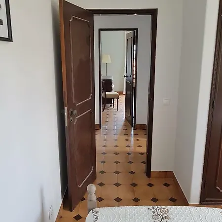 Casa Praia Mar, - Beachfront Jacaranda * Lagos